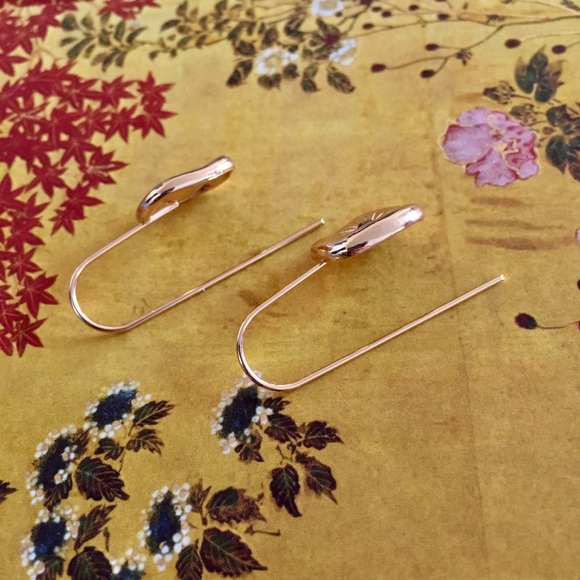 14k Gold Hematite Starburst Threader Drop Earrings - Picture 4 of 8